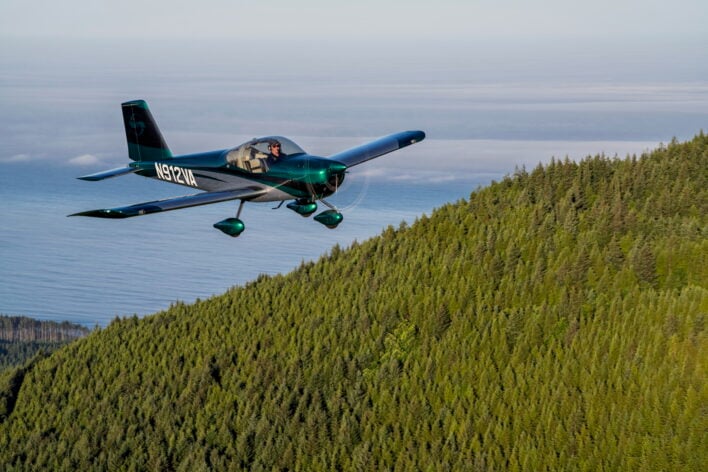 www.vansaircraft.com
