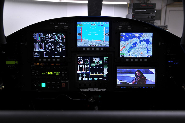 2010.01.14 - RV-8 - Final Instrument Panel Installation (9).jpg