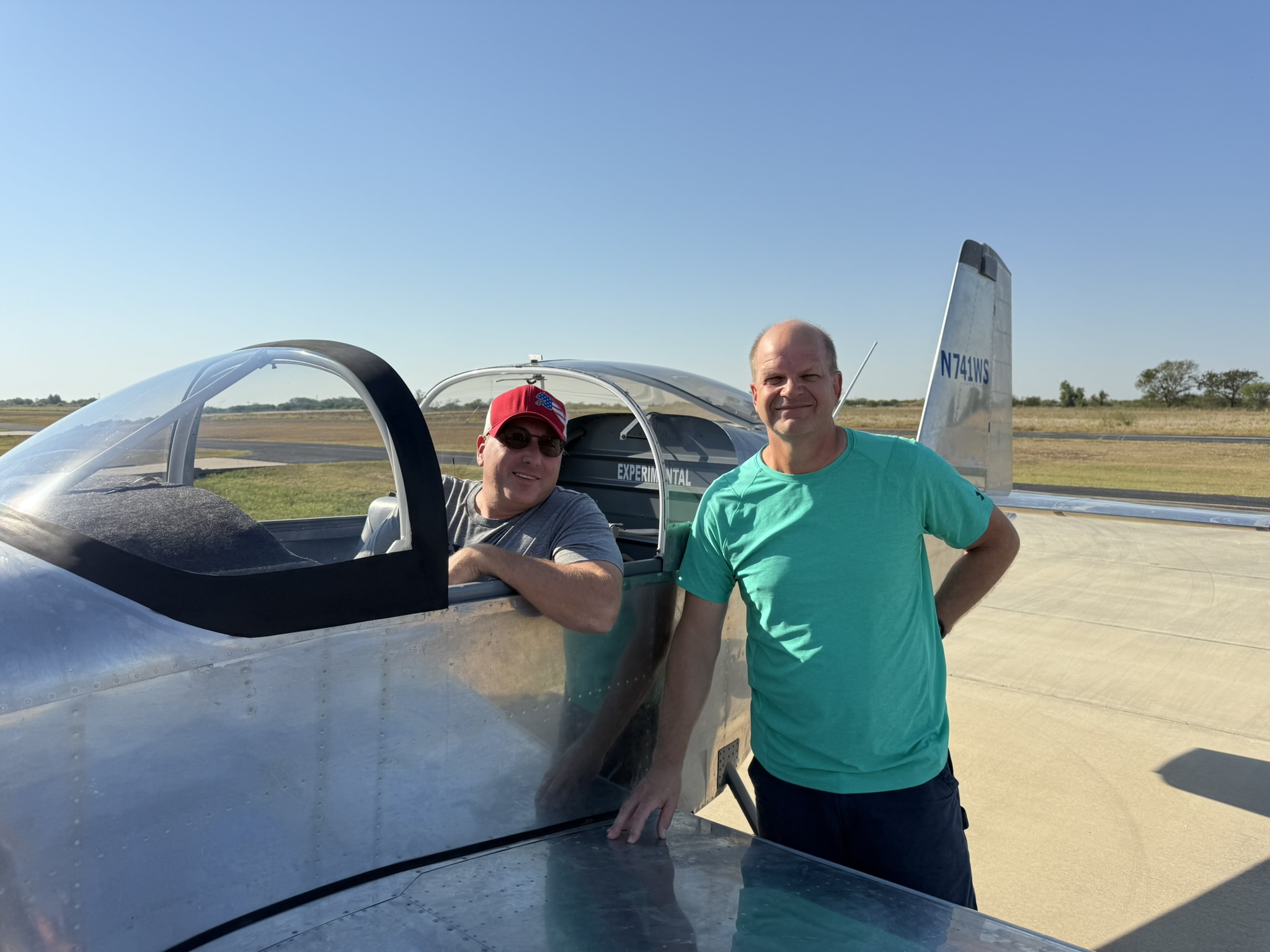 www.vansaircraft.com