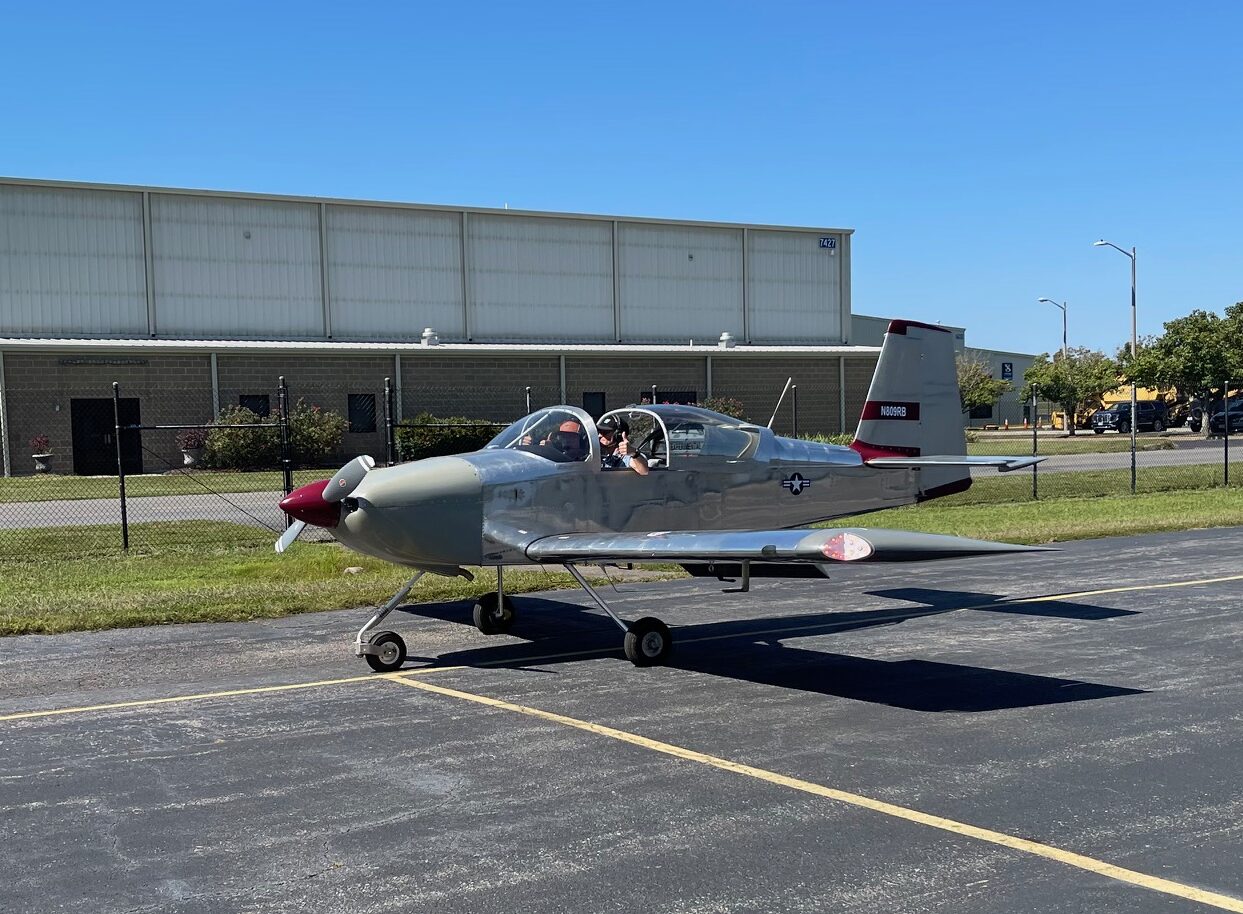 www.vansaircraft.com