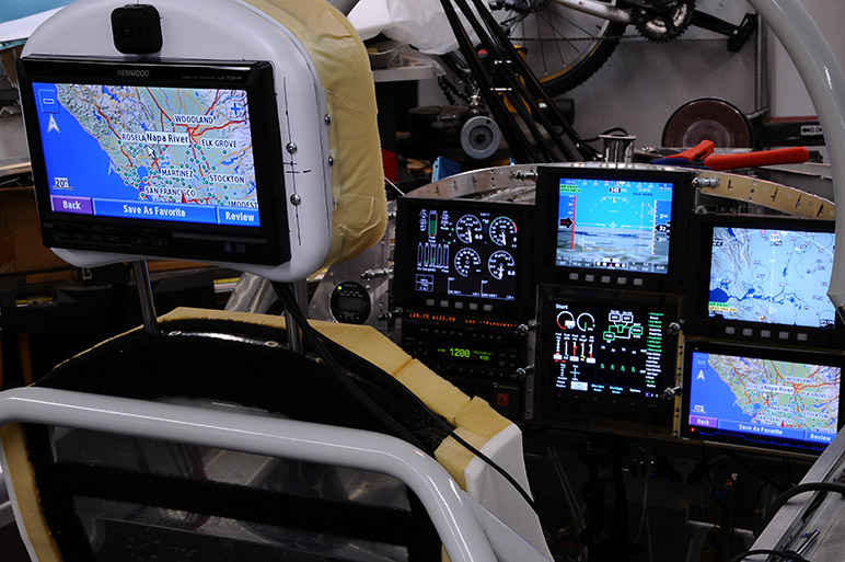 2009.03.07 - RV-8 - Passenger LCD Screen & Rearview Cam (26).jpg