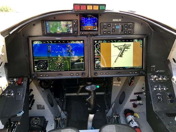 Garmin-with-Side-Panel-angles.jpg