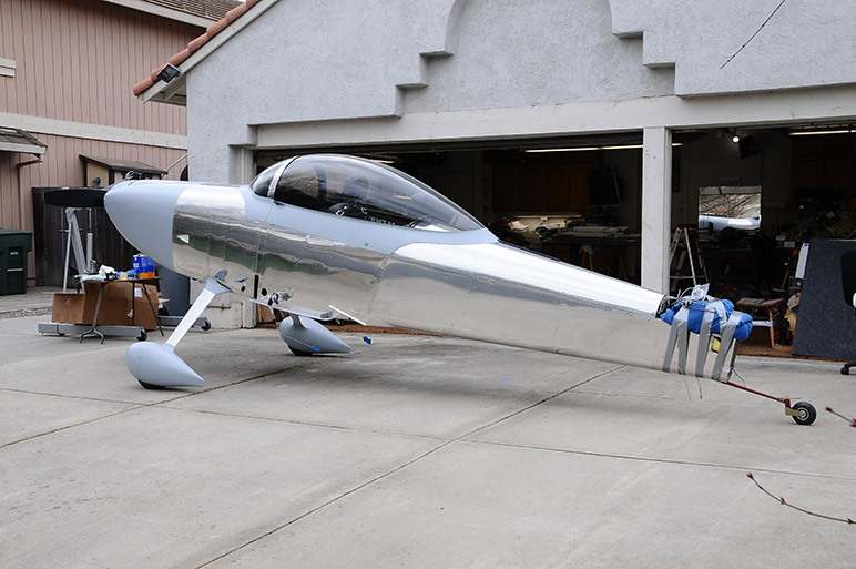 2010.03.05 - RV-8 - Fuselage Cowling Complete (6).jpg